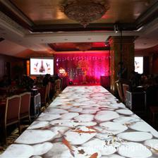 沉浸式互動新體驗(yàn) 青島商場、游戲廳與展館的互動投影應(yīng)用